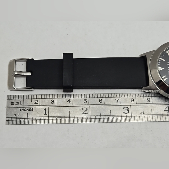 Vintage Mens Kenneth Reaction Silver Tone Quartz Date Watch New Battery RK1001 - Picture 9 of 10